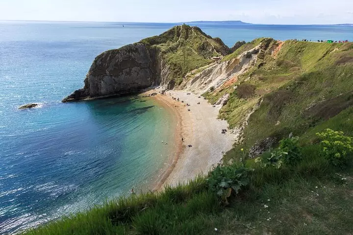 Lulworth Cove & Durdle Door Mini-Coach Tour from Bournemouth