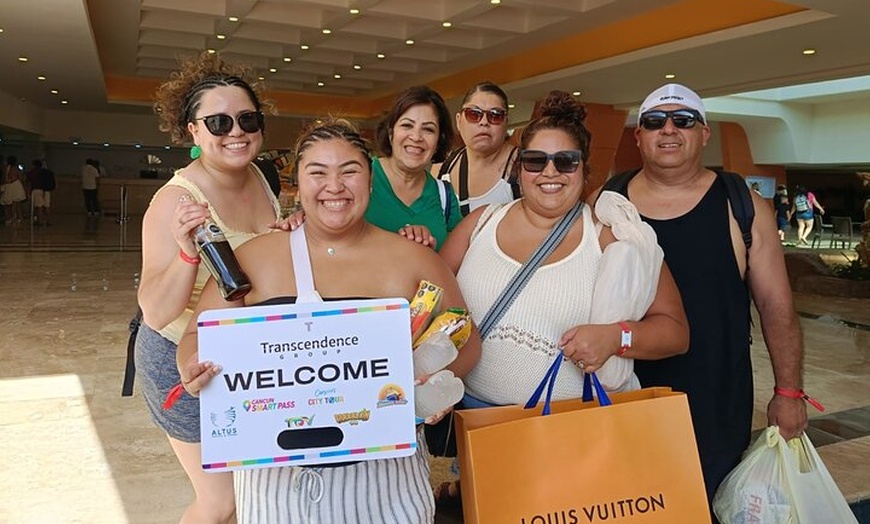 Image 8: Shopping and Mexican food in a Private Guided Cancun Tour