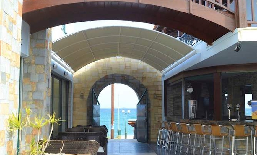 Image 78: ✈ KRETA | Kato Gouves - Diogenis Blue Palace Hotel 4* - Odkryty basen