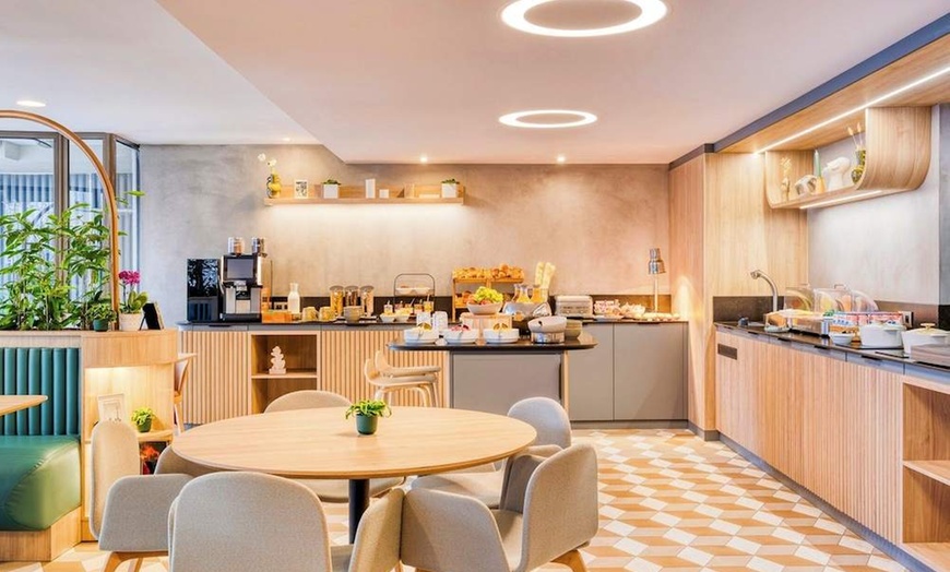 Image 88: ✈ ÎLE-DE-FRANCE | Parigi - Citadines Les Halles Paris 4*, 1 notte -...