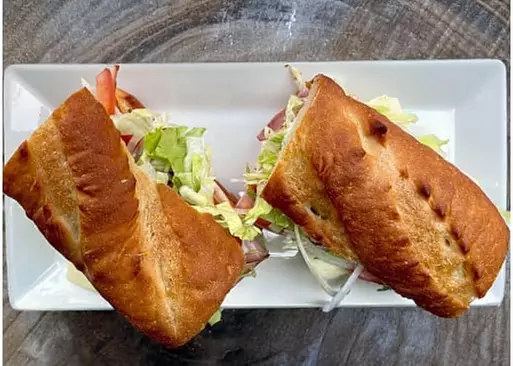 5% Cash Back at Rockets Pizza and Subs