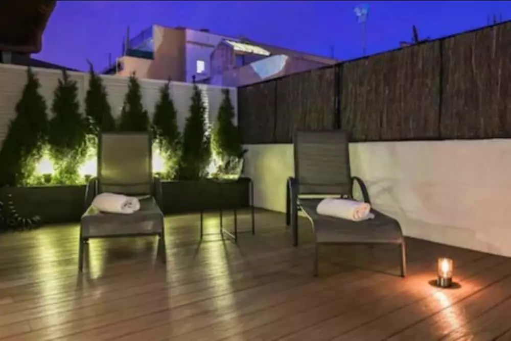 ✈ SPANIEN | Barcelona - Mariano Cubi Aparthotel Barcelona 4*, 2 Näc...