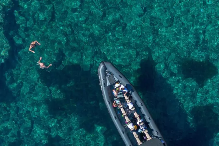 excursion demi-journée /snorkeling calanques de piana-capo rosso