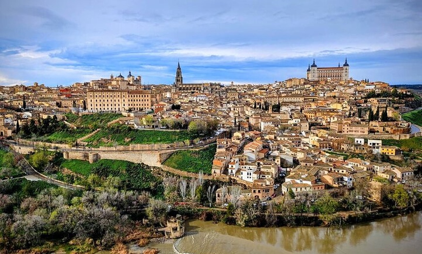 Image 3: Tour privado a pie por la ciudad de Toledo