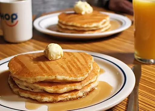 5% Cash Back at IHOP
