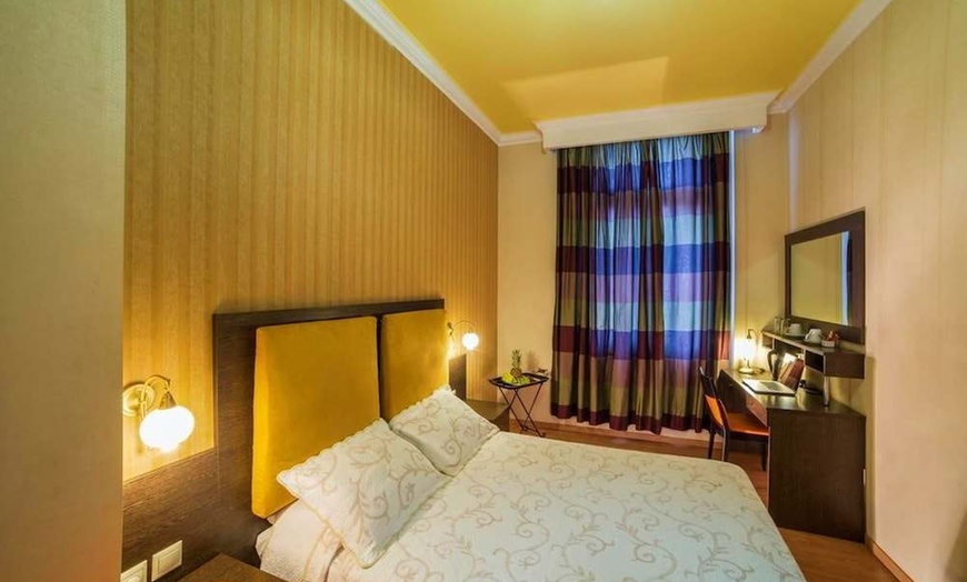 Image 13: ✈ ATENY I OKOLICE | Ateny - Delphi Art Hotel 3* - City break