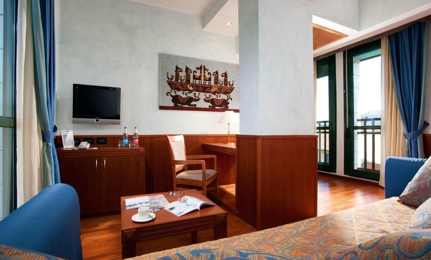 Image 6: ✈ ITALIE | Milan - Raffaello Hotel 4* - City break