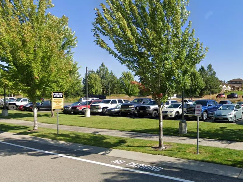 Parking at [IC34] Bellerive Lot
