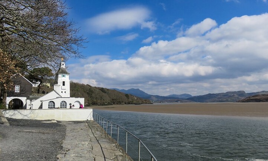 Image 4: HOLYHEAD - Portmeirion, Snowdonia and Llanberis