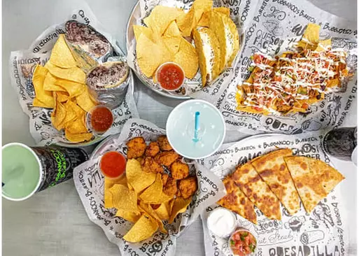 5% Cash Back at Bubbakoo's Burritos