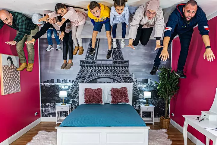 Upside Down House Photo Experience in Sydney - Primary Image