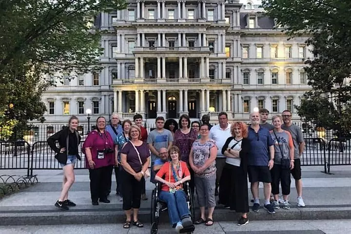 National Mall Tour with 10 Stops & U.S. Capitol or Museum Entry