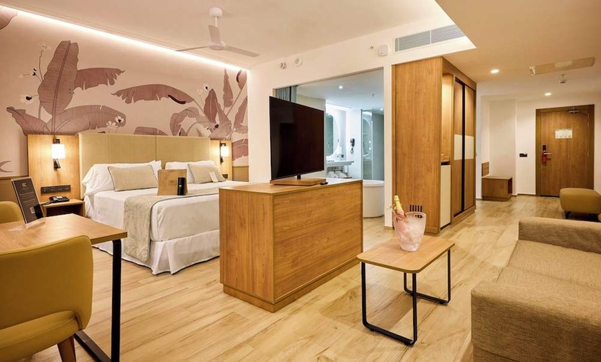 Image 6: ✈ REPUBBLICA DOMINICANA | Punta Cana - Hotel Riu Palace Bavaro 5*, ...