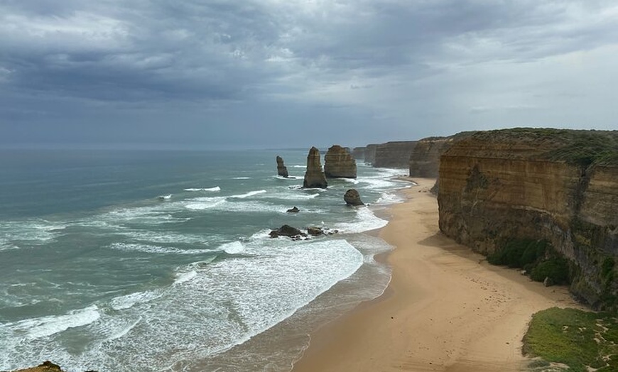 Image 6: Experience Ocean Road Tour in Italian Language