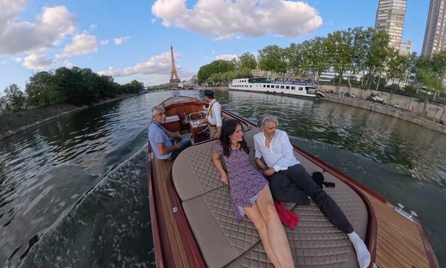 Image 1: Croisière guidée romantique avec champagne