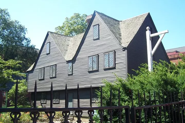 Kids' Ghost Tour of Salem