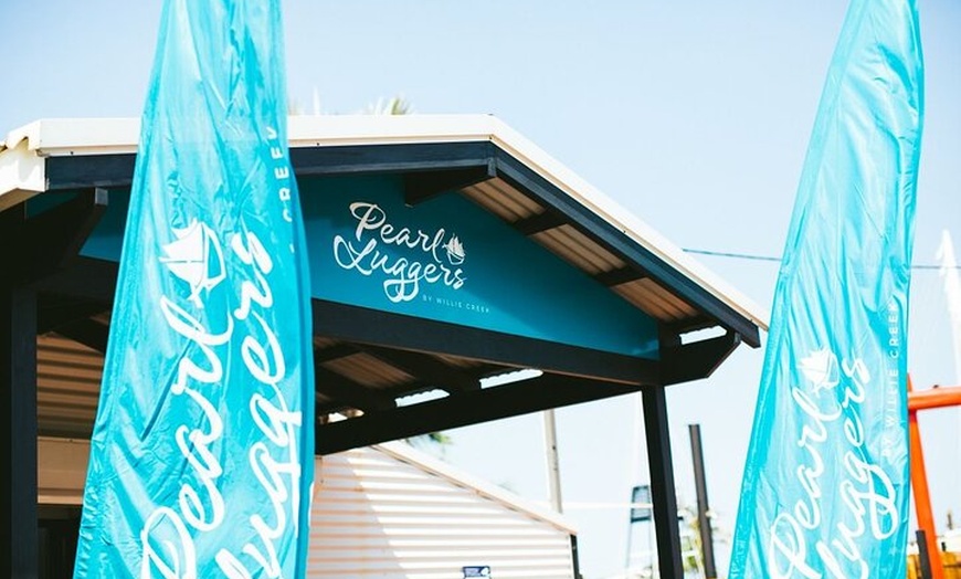 Image 3: Afternoon Broome Town Tour including Beer Tasting & Sunset Drinks