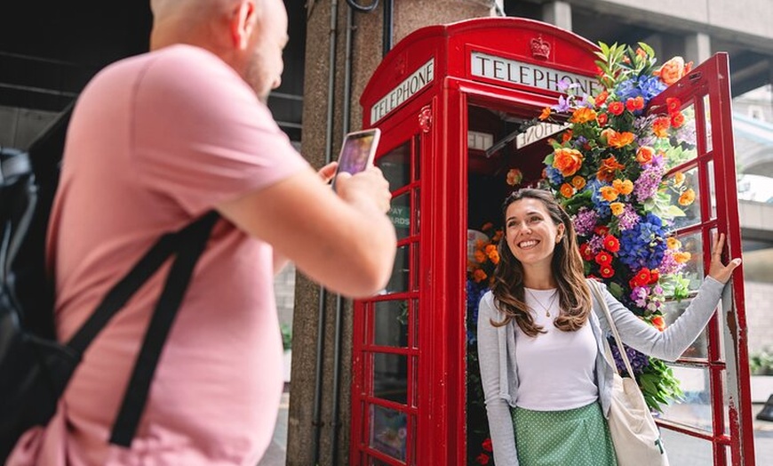 Image 17: London Sightseeing Tour: Guard Change with Tower of London Option