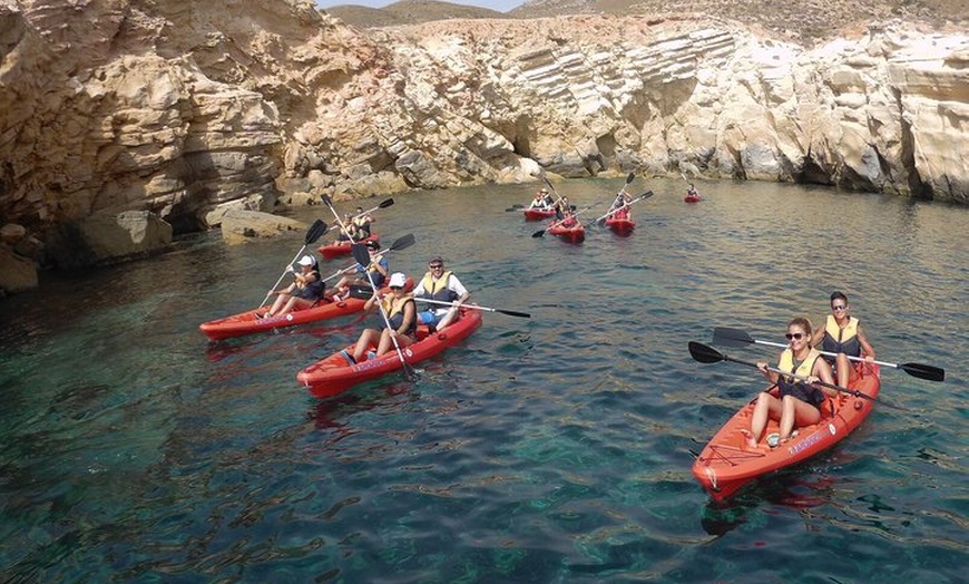 Image 2: Tour Familiar en Kayak y Snorkel en San Jose Cabo de Gata