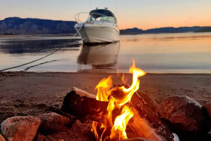 Lake Mead Private Tour by Boat - Second Medium