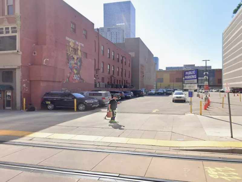 Parking at 1514 California St. Lot - Second Medium