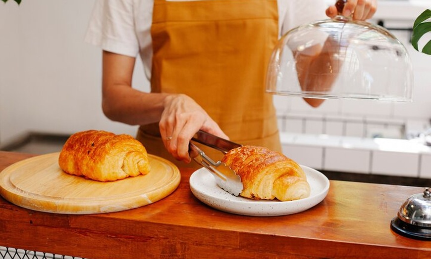 Image 6: Cours de Croissant & Pâtisserie Bicolore dans le Centre de Paris
