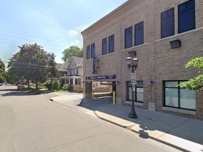 Parking at 870 Grand Ave. Garage