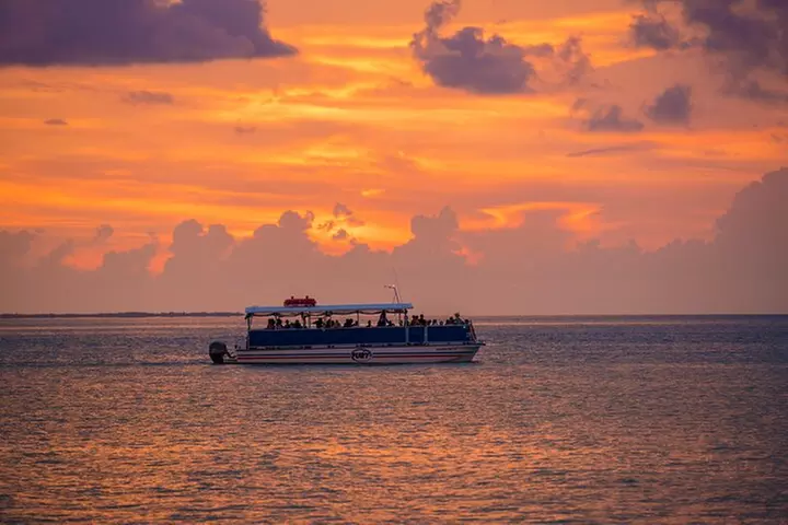 St. Augustine Champagne Sunset Cruise w Seasonal Nights of Lights