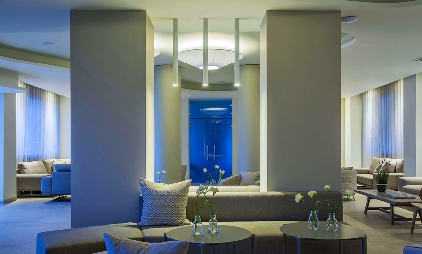 Image 13: ✈ THESSALONIKI UND UMGEBUNG | Kalithea - Ammon Zeus Luxury Beach Ho...