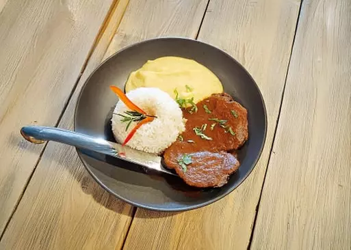 5% Cash Back at Avenida Peru