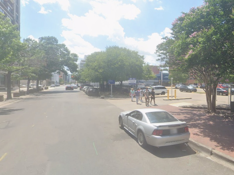 Parking at Commerce Lot