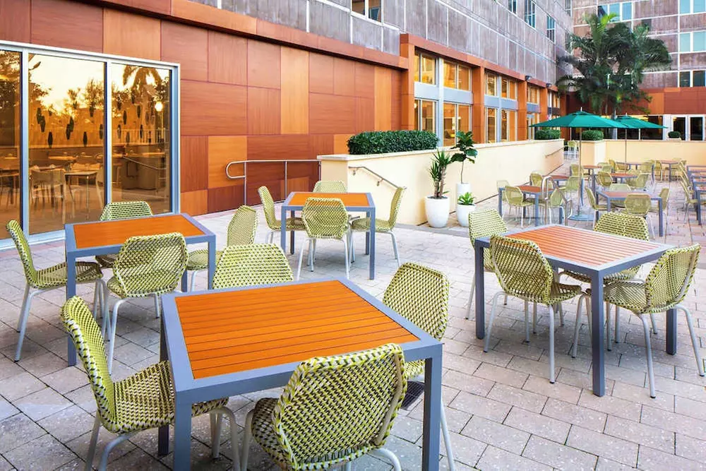 ✈ FLORIDA | Miami - Element Miami International Airport 3*, 3 notti...