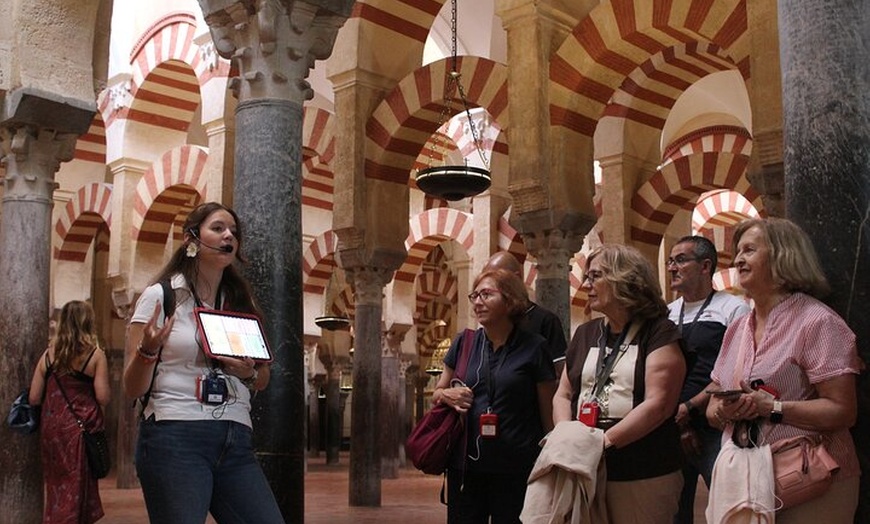 Image 1: Visita guiada a la Mezquita de Córdoba y Medina Azahara
