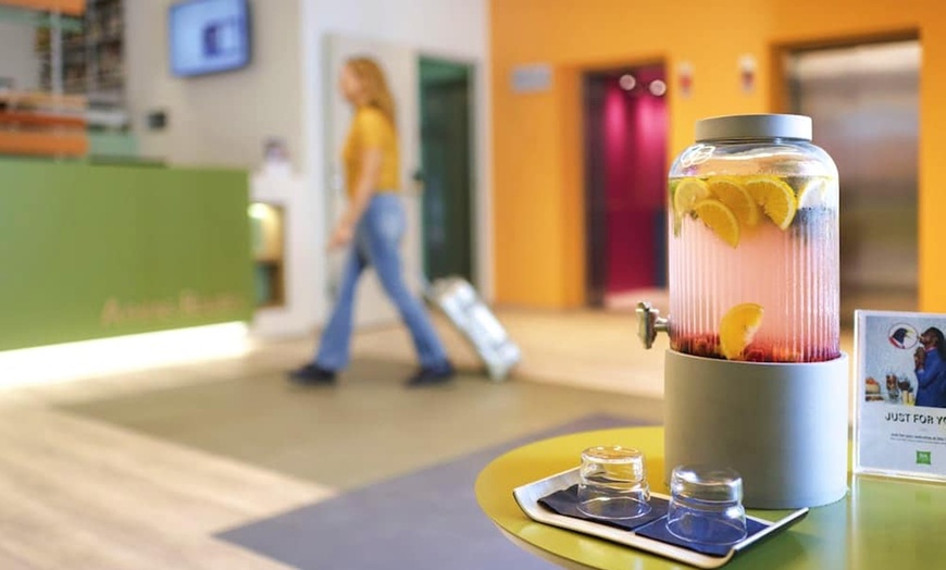 Image 4: ✈ ATHENS AND SURROUNDING AREA | Athens - Ibis Styles Athens Routes ...