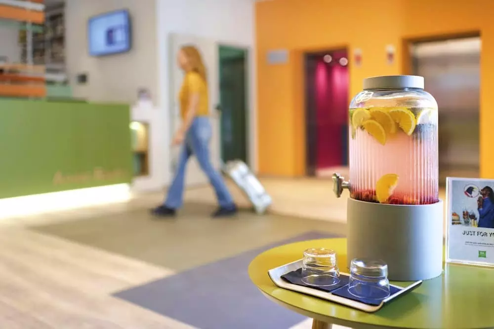 ✈ ATHENS AND SURROUNDING AREA | Athens - Ibis Styles Athens Routes ...