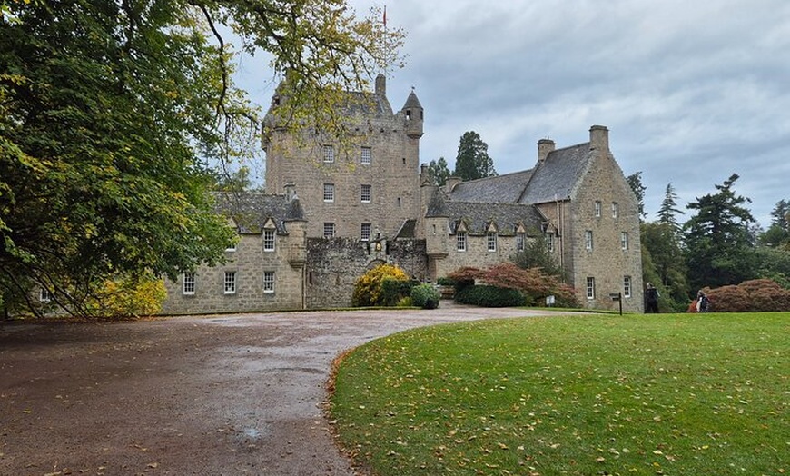 Image 7: Loch Ness Private Tour 360" Cawdor Castle and Cul. Battlefield