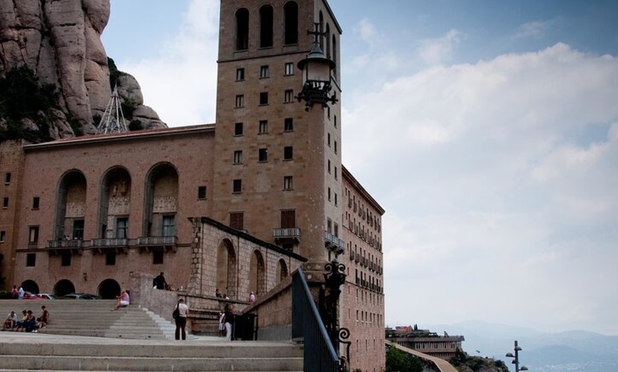 Image 9: Excursión privada al Monasterio de Montserrat con recogida en el hotel