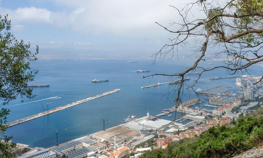 Image 8: Billetes de ferry entre Algeciras y Ceuta