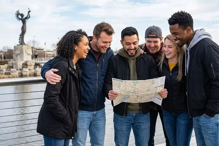 A Spectacular Scavenger Hunt: Sparkling City by the Sea