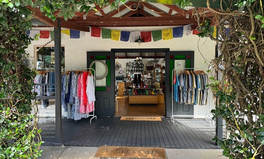 Image 7: Lamington & Tamborine Day Tour: O'Reilly's, Curtis Falls & Sunset