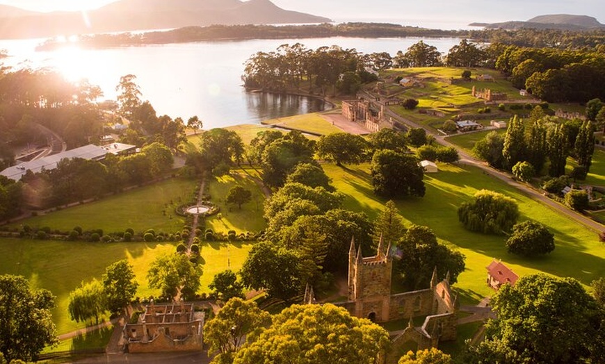 Image 32: 6 Day Island Icons Tassie Day Tour Bundle