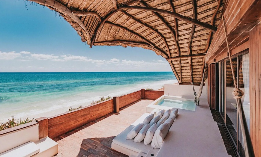 Image 17: ✈ MESSICO | Tulum - Papaya Playa Project 5*, 5 notti - In riva al mare
