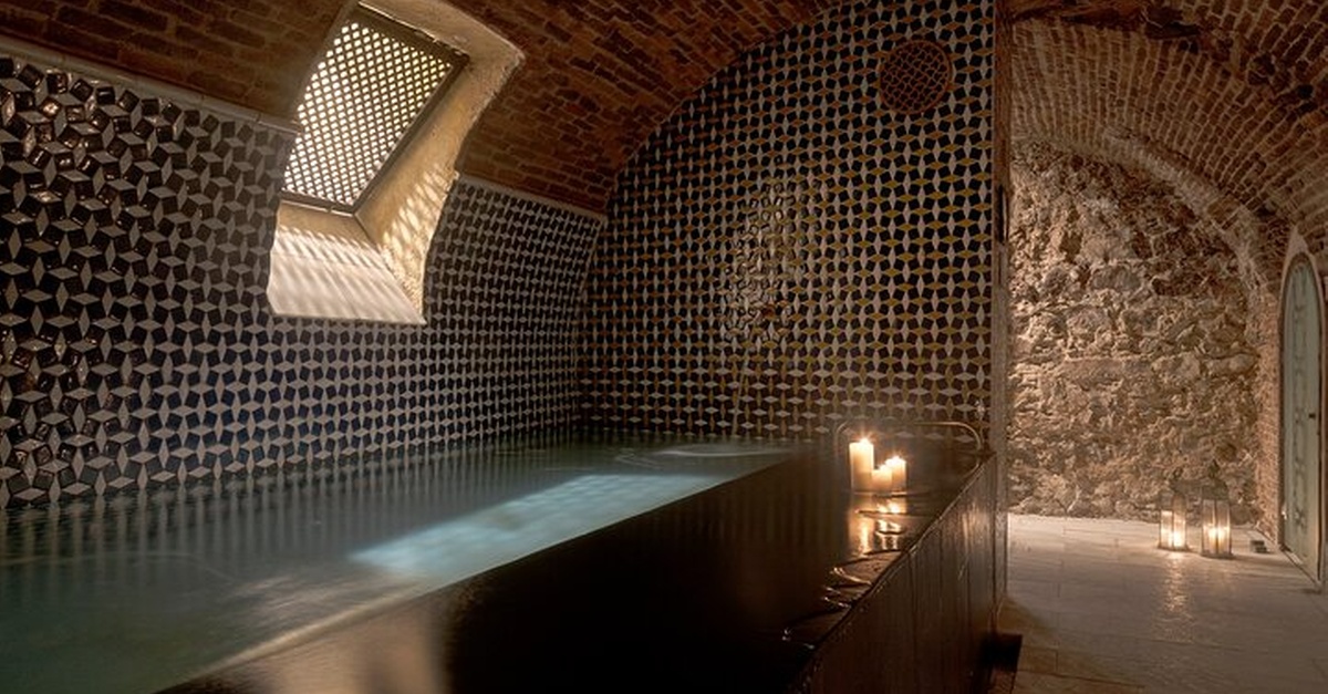 Baños árabes y masaje en Hammam Al Ándalus de Madrid
