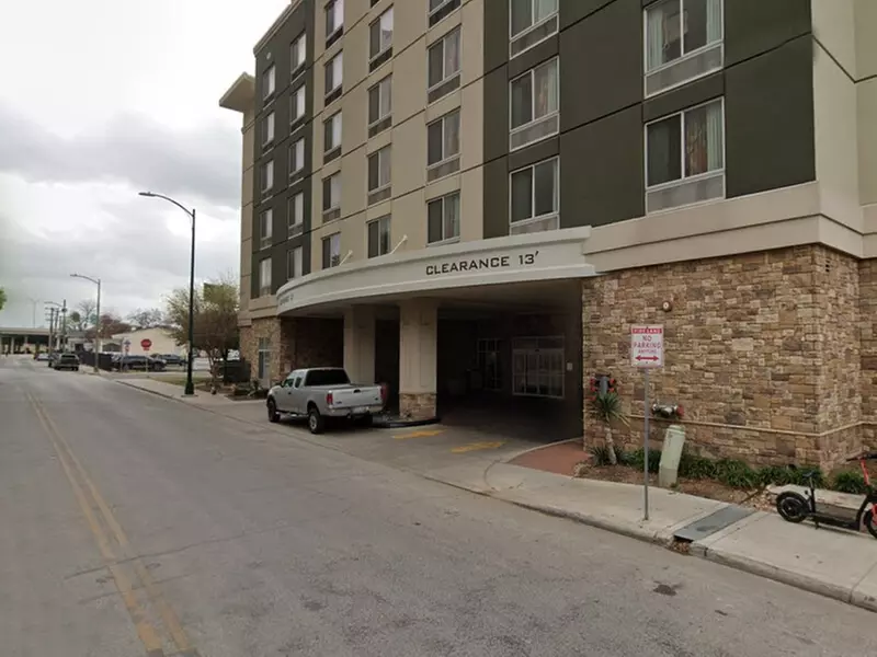 Parking at Fairfield by Marriott - Valet Kiosk