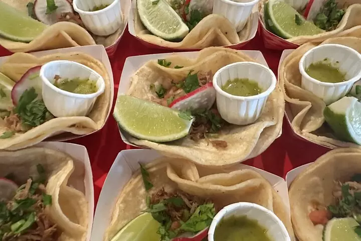 Newport Neighborhood Food Tour