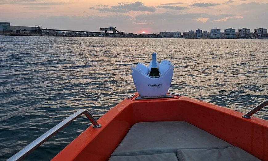Image 5: Torrevieja Sunset Experience con Adelmar Catamarans and Boats