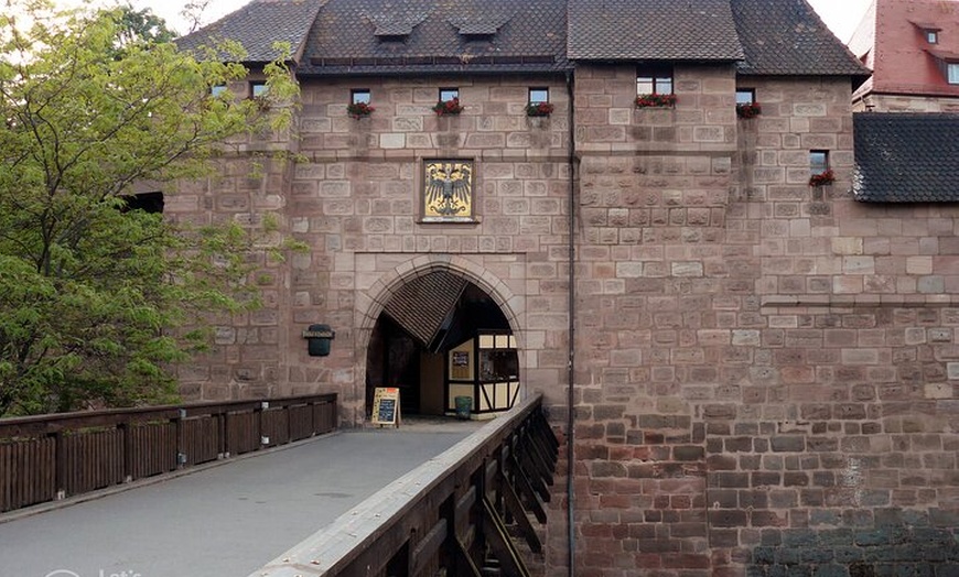 Image 2: Nürnberger Mittelalter : Historische Altstadtführung mit Ortskundig...