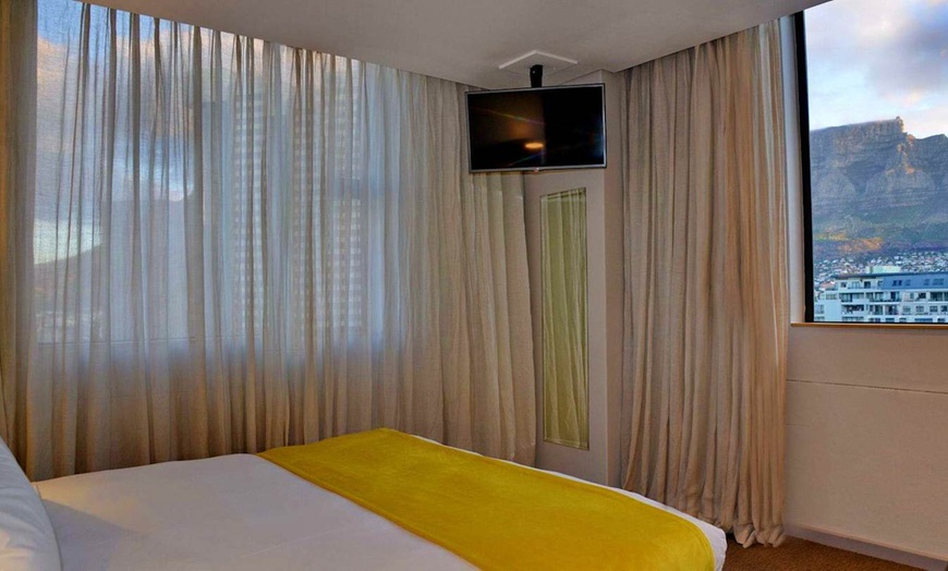 Image 3: ✈ AFRIQUE DU SUD | Cape Town - Cresta Grande Cape Town 4*, 5 nuit -...