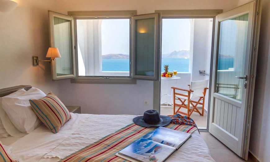 Image 6: ✈ SANTORIN | Akrotiri - Goulielmos Hotel & Spa 4*, 3 nuit - Piscine...