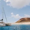 Image 2: Excursión en catamarán a la isla de La Graciosa